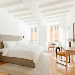 Sonder By Marriott Bonvoy Palazzo Taverna Piazza Navona 3*, רומא איטליה
