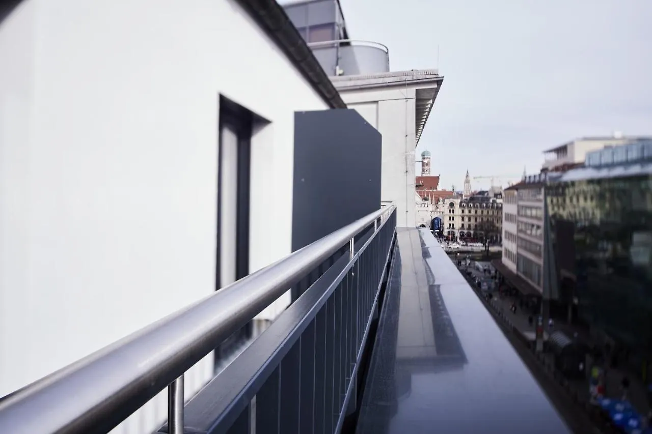 Design- Und Kunsthotel Muenchen מינכן