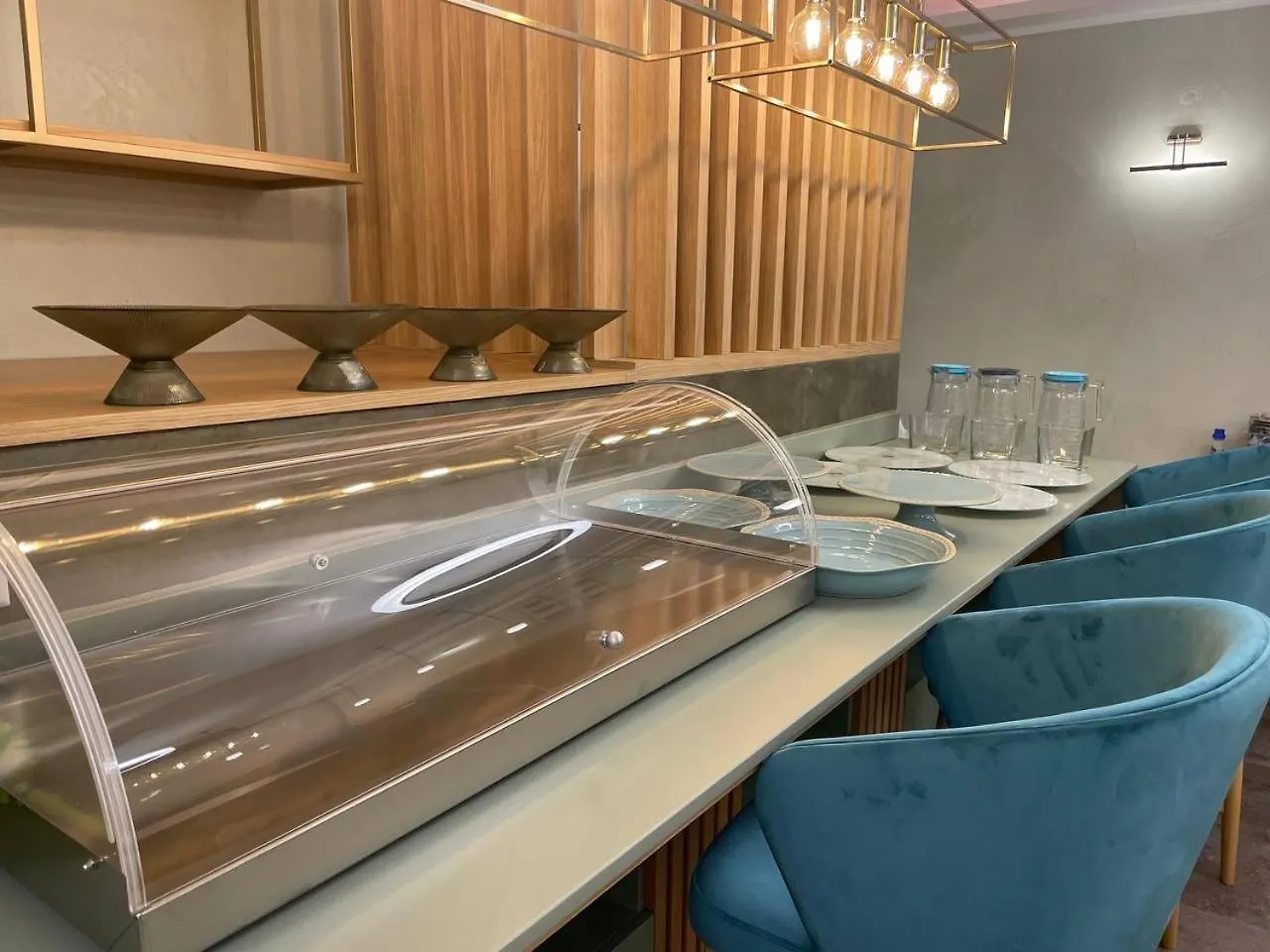 Design- Und Kunsthotel Muenchen מלון